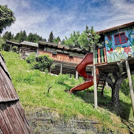 Glamping Mm Hotel Muta Exterior foto