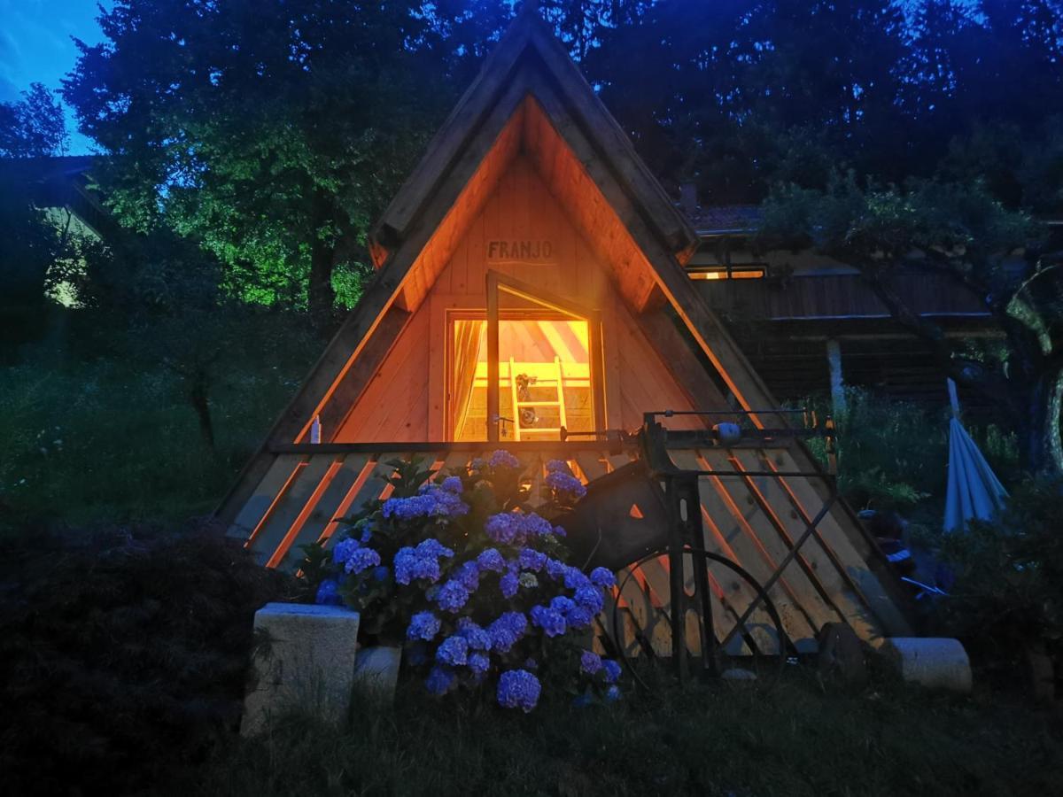 Glamping Mm Hotel Muta Exterior foto